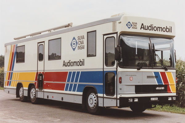 Audiomobile colorata della Suva, 1986